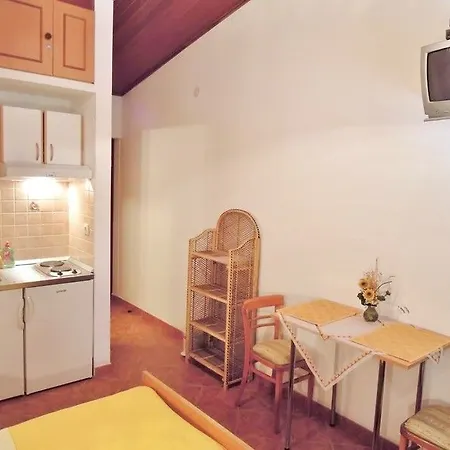 Hotel Lucija Brela