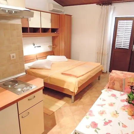 Lucija Hotel Brela